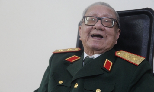 Trung tướng Trần Quang Khánh - Chính ủy Thành đồng Biên giới