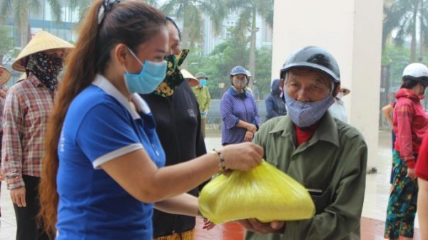 Những người nghèo nhân cách