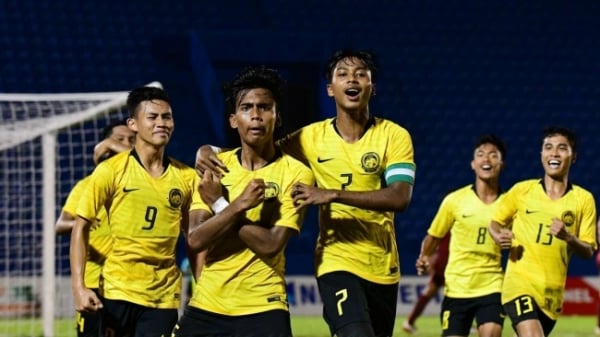 Nhập tịch ồ ạt, đội tuyển Malaysia bị CĐV nhà tẩy chay