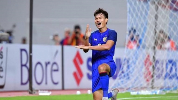 Tuyển thủ Thái Lan muốn sang V-League chơi bóng