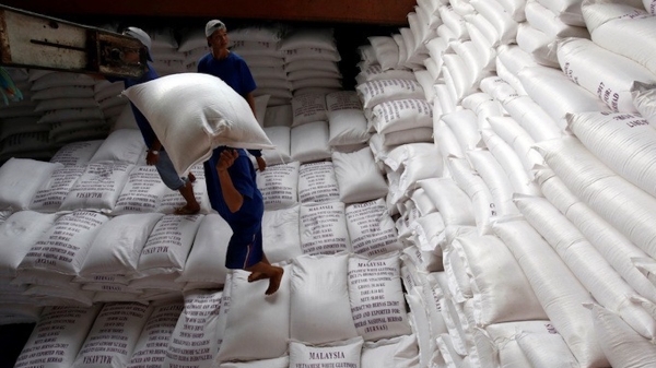 Đại biểu Quốc hội chất vấn việc dừng xuất khẩu gạo