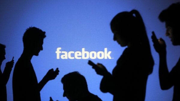 Facebook bị tẩy chay, thổi bay 56 tỷ USD vốn hóa