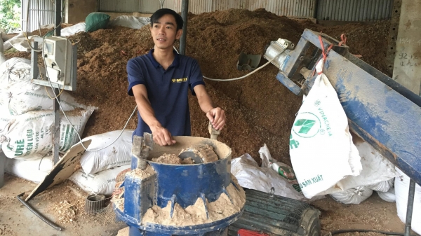 Thanh niên nông thôn khởi nghiệp: (Bài 3) Biến rác thải thành chất đốt