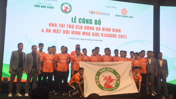 CLB bóng đá Bình Định công bố nhà tài trợ và ra mắt đội hình mới
