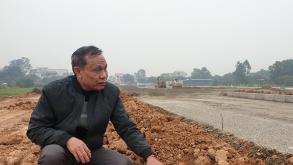 Nông dân mòn mỏi chờ hỗ trợ từ dự án đường Tây Thăng Long