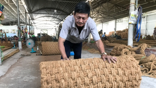 Vỏ dừa phế phẩm thành mặt hàng xuất khẩu chủ lực của Bến Tre