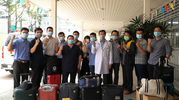 Y bác sĩ Bệnh viện Chợ Rẫy chi viện Kiên Giang chặn dịch Covid-19