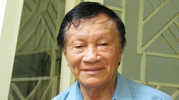 Nhà văn Vũ Hạnh buông 'bút máu' gửi tâm tư 'Người Việt cao quý'