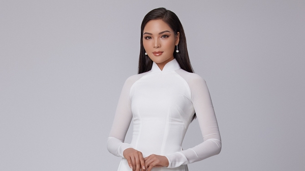 Người đẹp Vân Anh tự tin ứng thí Hoa hậu Trái Đất