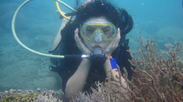 Kiểm soát hoạt động khai thác du lịch ở rạn san hô