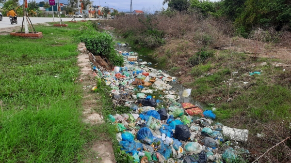 Loay hoay giải pháp thu gom, xử lý rác thải ở nông thôn