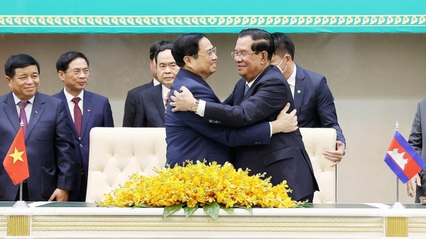 Việt Nam - Campuchia hỗ trợ nhau xây dựng nền kinh tế độc lập, tự chủ