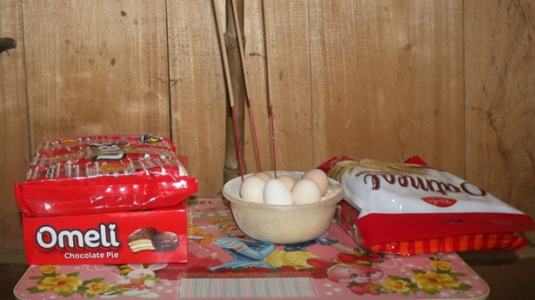Tục dùng trứng gà để gọi hồn của đồng bào người Mông đêm 30 Tết