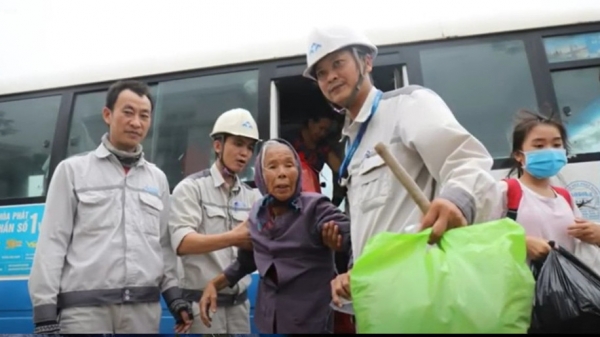 Hòa Phát ủng hộ Quảng Ngãi 5 tỷ đồng khắc phục hậu quả bão số 9