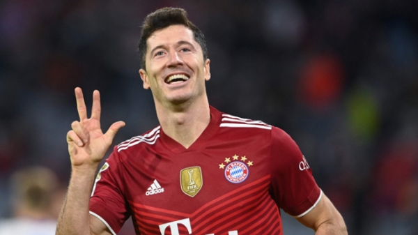 Siêu tiền đạo Ba Lan xác nhận chia tay Bayern Munich