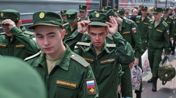 Thách thức với lệnh động viên quân của ông Putin