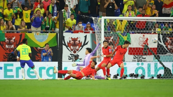 Đè bẹp Hàn Quốc, Brazil thẳng tiến Tứ kết gặp Croatia