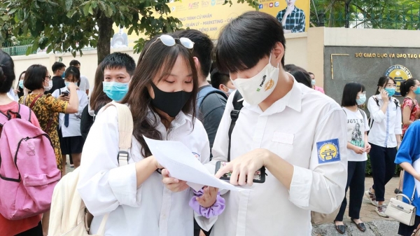 Danh sách các trường hạ điểm chuẩn lớp 10 tại Hà Nội