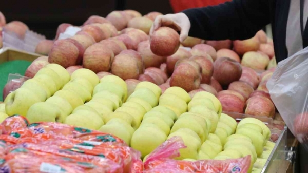 Dân Hàn Quốc giảm mua trái cây vì giá tăng