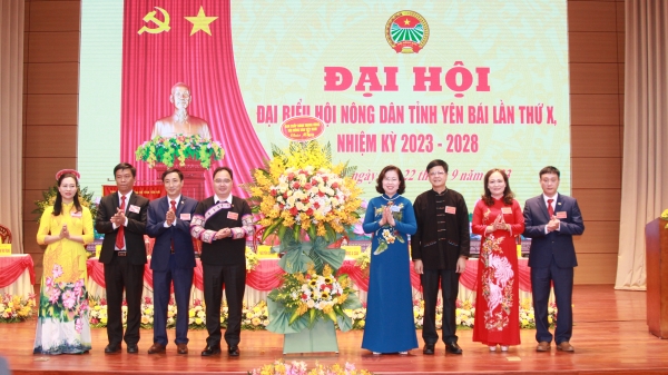 Xây dựng 'Nông nghiệp sinh thái, nông thôn hiện đại, nông dân văn minh'