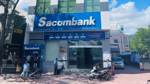 Sacombank để mất 46,9 tỉ đồng: Thoái thác trách nhiệm, đổ lỗi cho khách hàng
