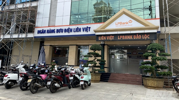 LPbank Bảo Lộc không thể đổ trách nhiệm lên khách hàng