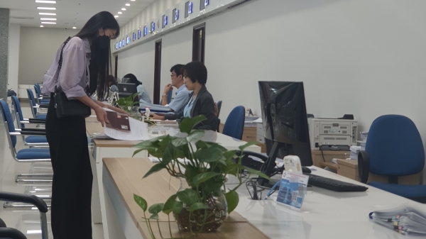 Hàng loạt công chức, viên chức Quảng Ninh nghỉ việc