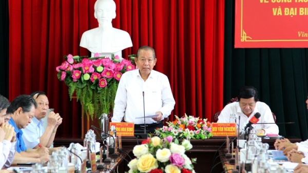 Phó Thủ tướng Trương Hoà Bình kiểm tra công tác chuẩn bị bầu cử
