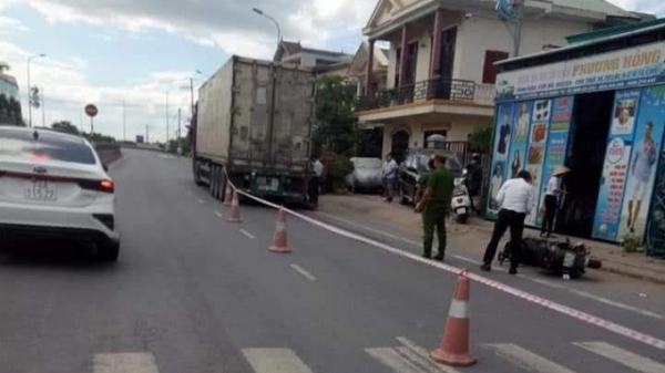 2 người tử vong vì xe tông, chìm đò ở Quảng Trị