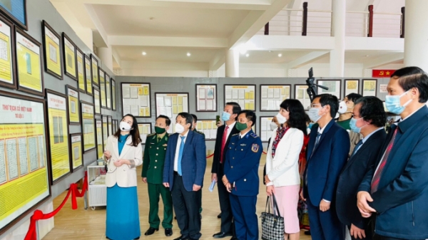 Triển lãm Hoàng Sa, Trường Sa của Việt Nam đến với người dân vùng cao