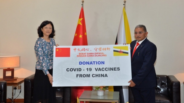 Trung Quốc cam kết gửi 2 tỷ liều vacxin cho các nước