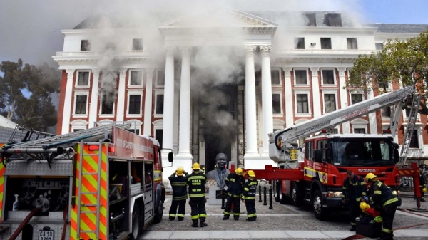 Mở rộng điều tra vụ phóng hỏa Tòa nhà Quốc hội Nam Phi