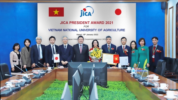 Học viện Nông nghiệp Việt Nam nhận Giải thưởng Chủ tịch JICA lần thứ 17