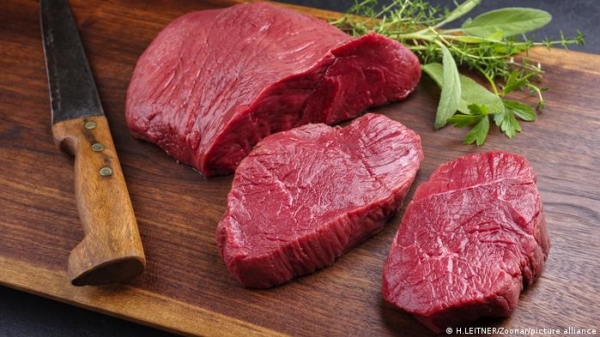 Pháp cấm sử dụng 'bít tết,' 'xúc xích' để mô tả các sản phẩm thịt chay