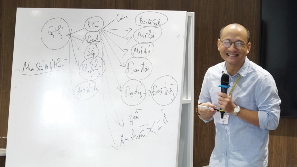 Diễn giả Phan Đăng suy ngẫm '39 đoản thiền để thấy'