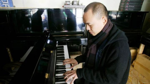 Nhạc sĩ Vũ Nhật Tân qua đời gây bàng hoàng cho người hâm mộ