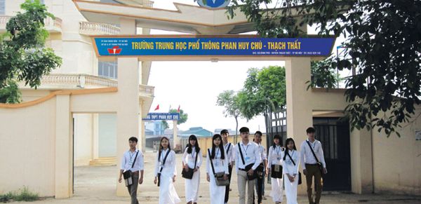 Công bố điểm chuẩn vào lớp 10 năm 2020 trường THPT Phan Huy Chú, Hà Nội