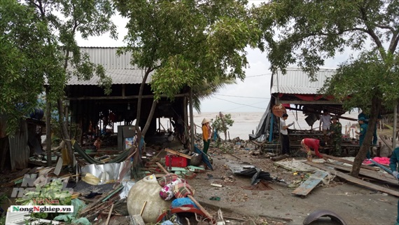 Kiên Giang: Mưa dông làm 194 căn nhà bị hư hỏng, thiệt hại 8,9 tỷ đồng