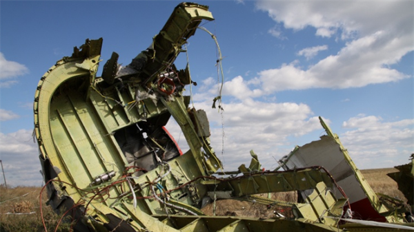 Kiev tấn công quân ly khai để xóa dấu vết hiện trường MH17