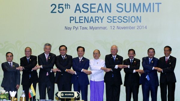 Đoàn kết và thống nhất để xây dựng Cộng đồng ASEAN vào năm 2015