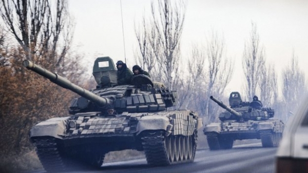Tư lệnh NATO: Nga đưa xe tăng và quân chiến đấu vượt biên giới sang Ukraine