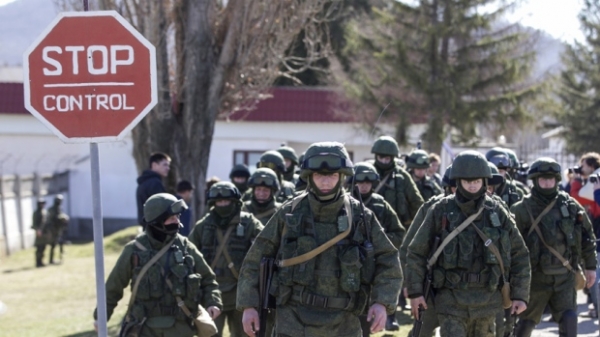 Mỹ cảnh báo Nga và quân ly khai chớ lấn thêm lãnh thổ Ukraine