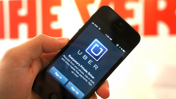 Công nhận taxi Uber phải tính toán thời điểm