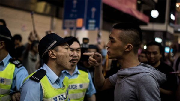 Hong Kong: Cảnh báo “sự kháng cự giận dữ” của người biểu tình