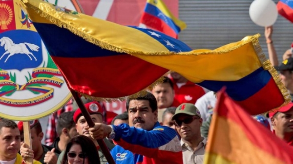 Học giả Nobel Hòa bình: Mỹ có thể tấn công quân sự Venezuela