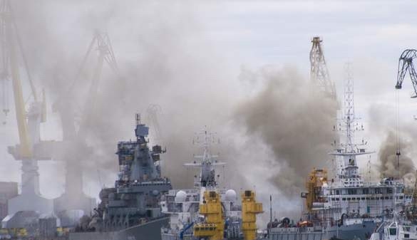 Nga: Một ngày cháy 2 tàu ngầm