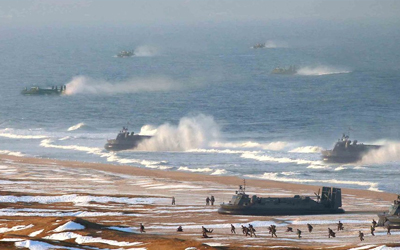 Triều Tiên điều 10 tàu đổ bộ quân tới biên giới liên Triều