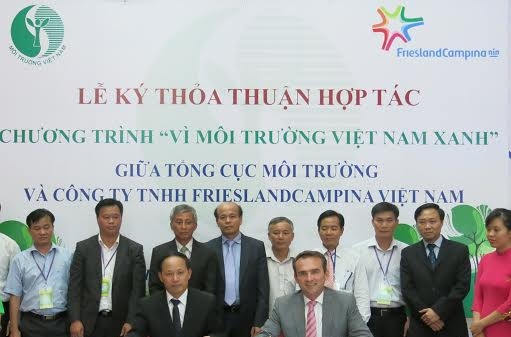 Tổng cục Môi trường và FrieslandCampina Việt Nam hợp tác bảo vệ môi trường