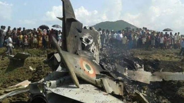 Ấn Độ bắn hạ máy bay do thám Pakistan