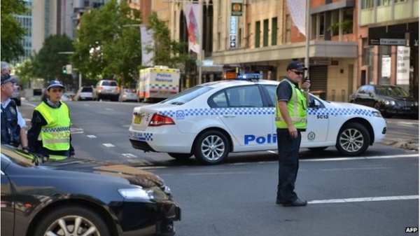 Video, hình ảnh vụ bắt cóc con tin rúng động Australia